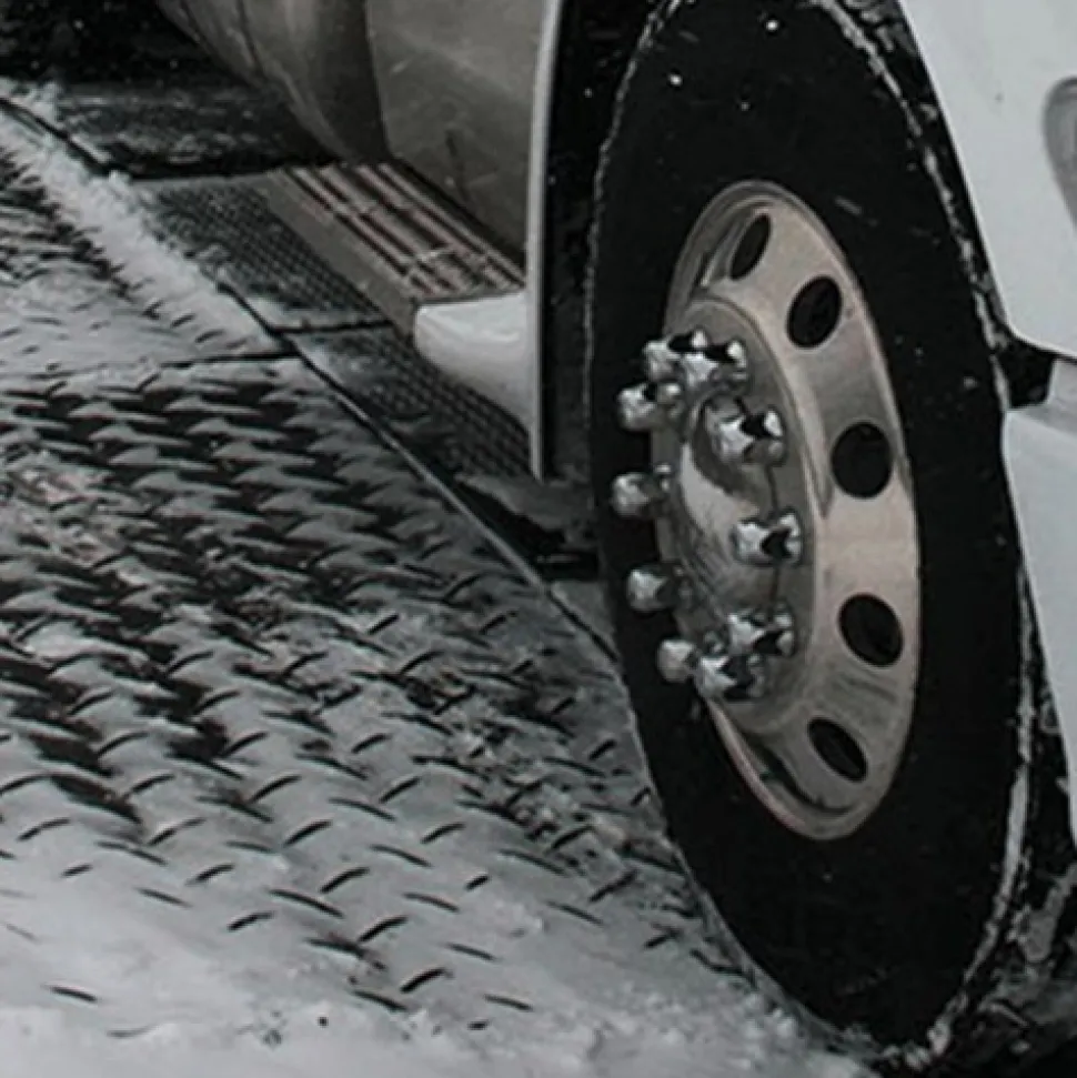 AlturnaMats Ground Protection Mats Black 1/2 Inch x 4x8 Ft. Diamond/Diamond