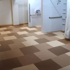 AquaTile Aquatic Flooring 3/8 Inch x 2x2 Ft.