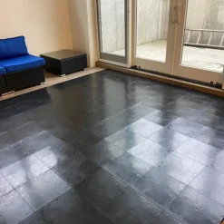 Court Floor Tile Flat Top 5/8 Inch x 1x1 Ft.