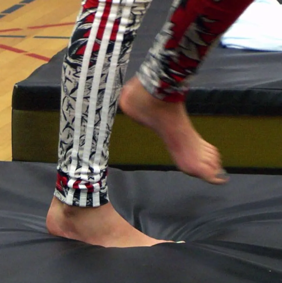 Cushion Crash Mat Non-Fold 4x8 ft x 8 inch