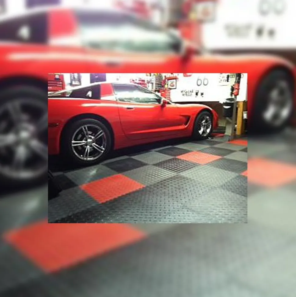 Diamond Plate Garage Floor Tile Colors 8 tiles 5 mm x 20.5x20.5 Inches