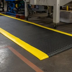 Diamond Sof-Tred Anti-Fatigue Mat With Dyna-Shield 1/2 Inch x 4x60 Ft.