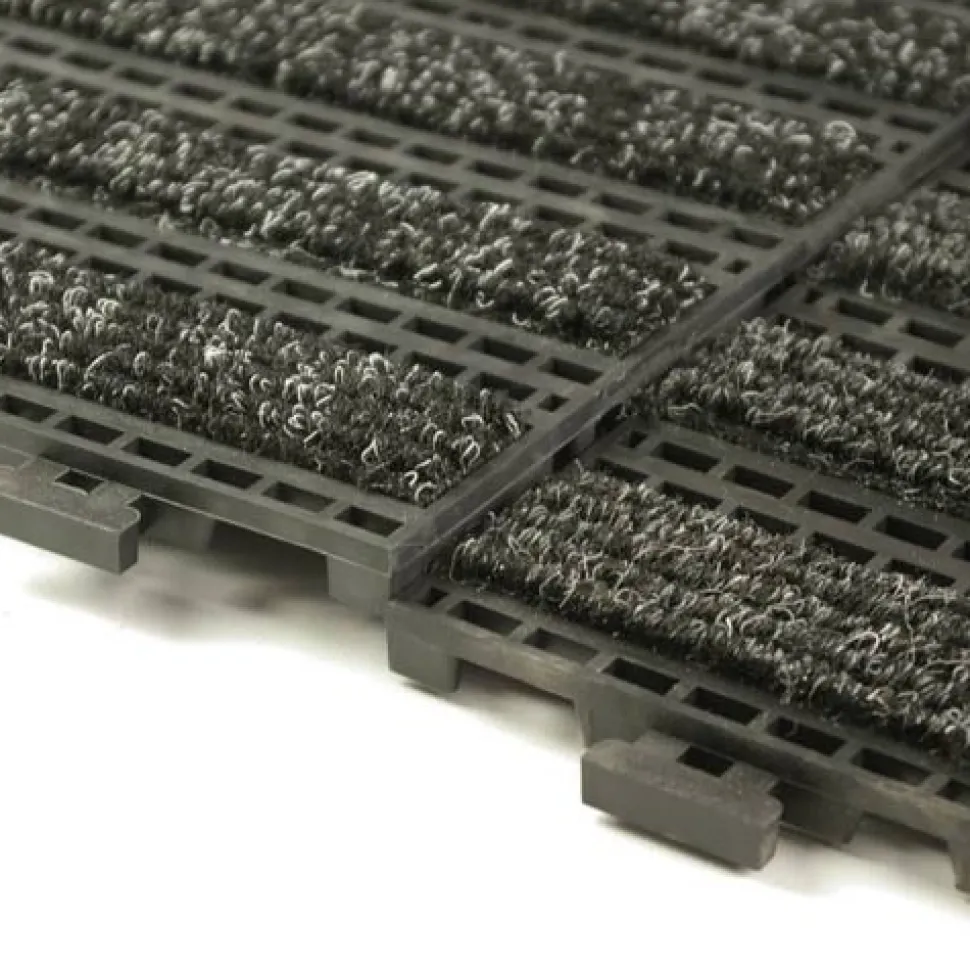 Entrance Linear Tile - 1/2 inch Black w/Charcoal Carpet
