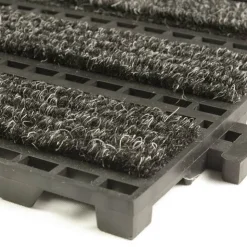 Entrance Linear Tile - 1/2 inch Black w/Charcoal Carpet