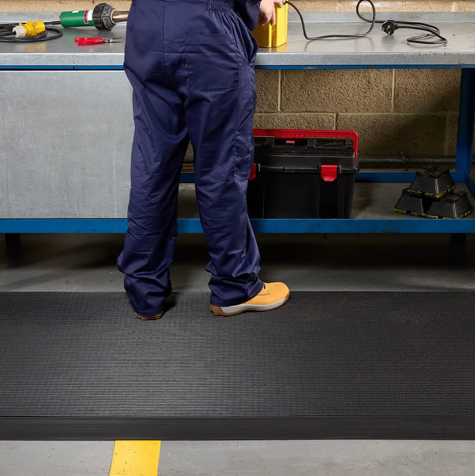 Firmagrip Industrial Matting 3 ft x 33 ft Roll