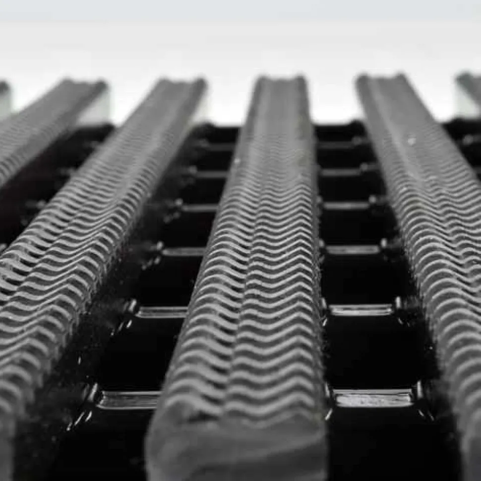Flexigrid Industrial Matting 2 x 33 ft Roll