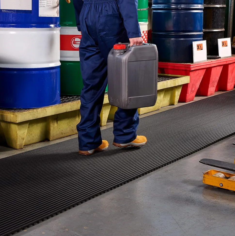Flexigrid Industrial Matting 2 x 33 ft Roll