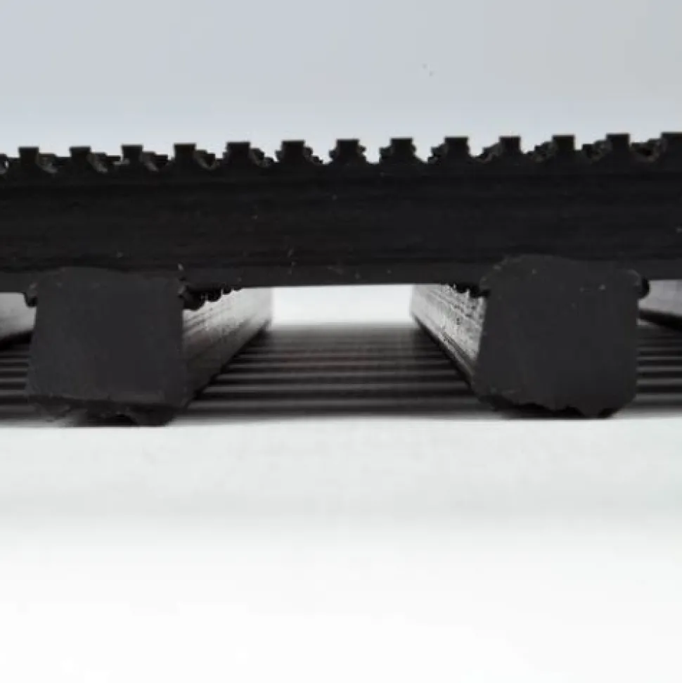 Flexigrid Industrial Matting 2 x 33 ft Roll