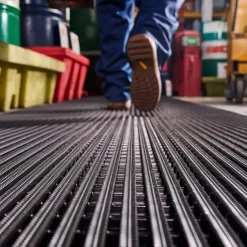 Flexigrid Industrial Matting 3 x 16.5 ft Roll