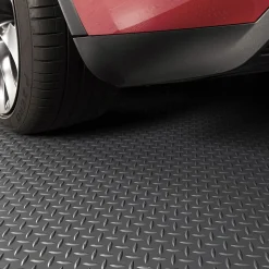 G-Floor Diamond Tread Garage Floor Roll 1.9 mm x 7.6x17 Ft.