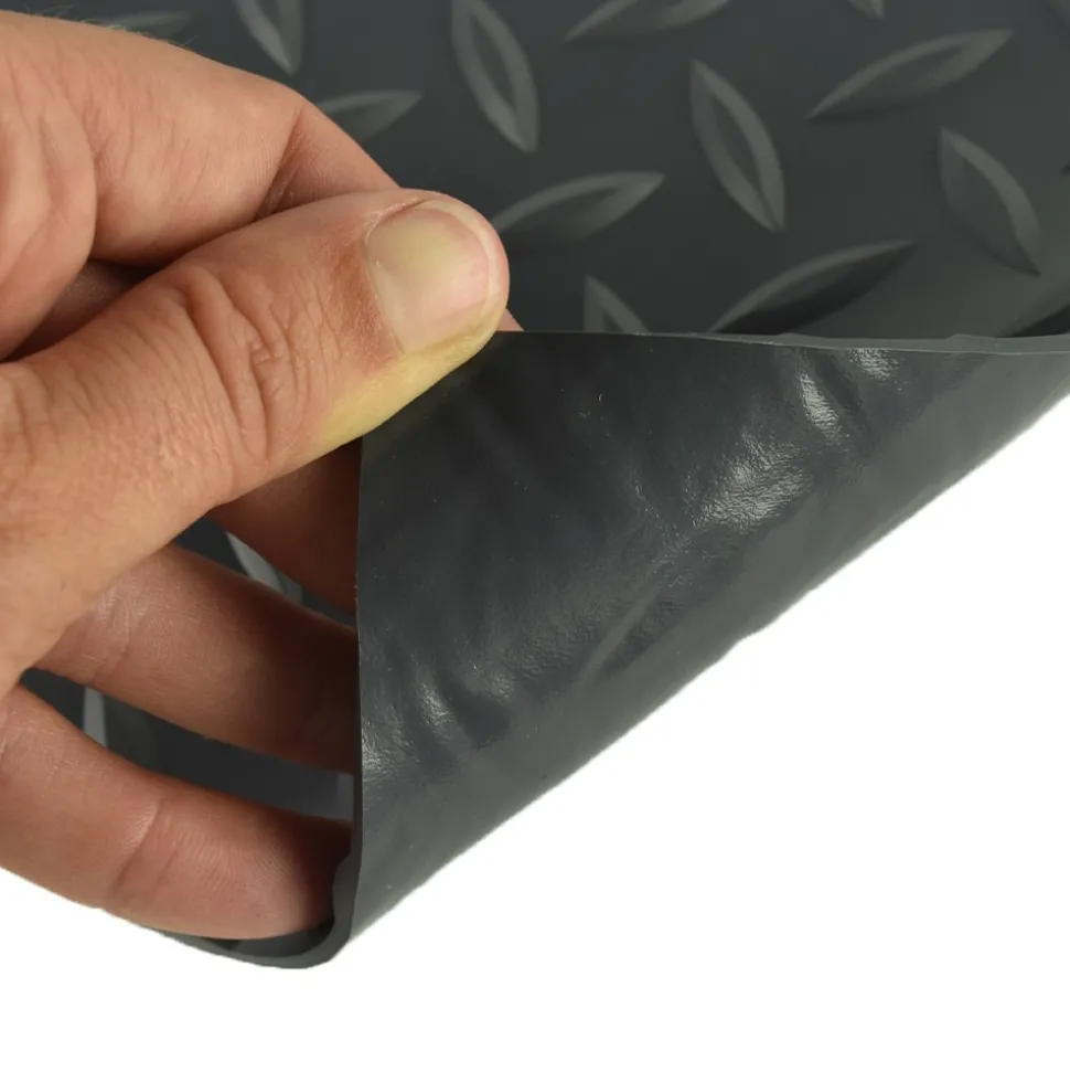 G-Floor Diamond Tread Vinyl Multipurpose Roll 1.9 mm x 5x10 Ft.