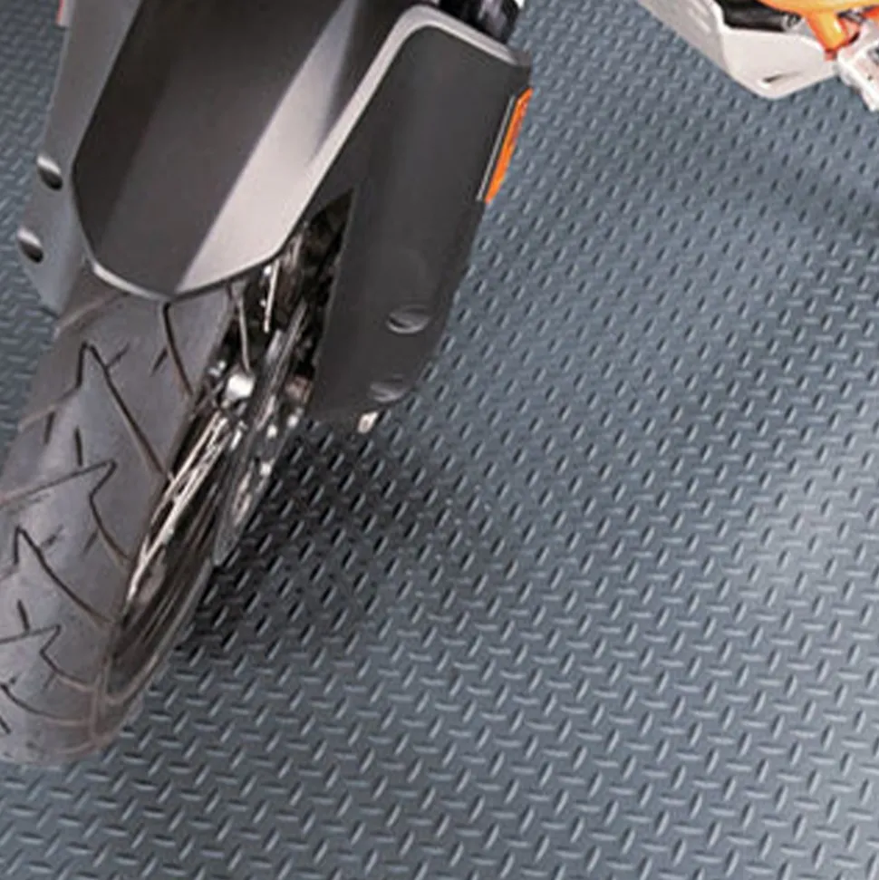 G-Floor Diamond Tread Vinyl Multipurpose Roll 1.9 mm x 5x10 Ft.