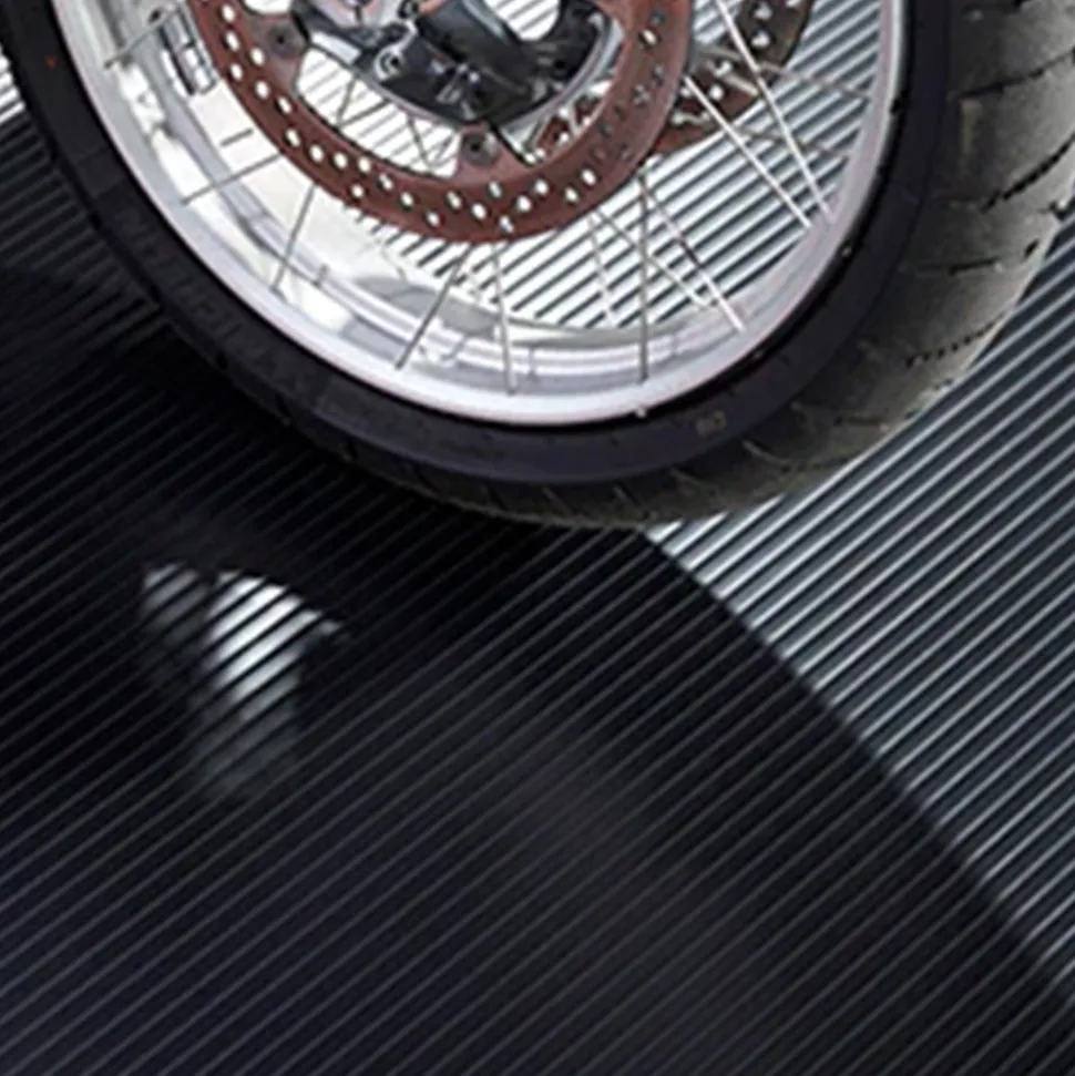 G-Floor Ribbed Tread Garage Floor Roll 1.4 mm x 8.5x24 Ft.