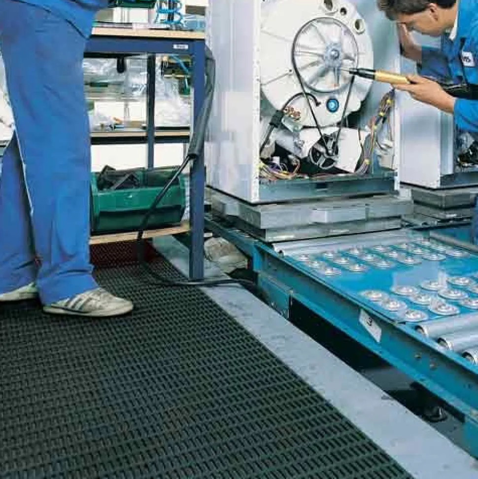 Heronair Industrial Matting 2 x 33 ft Roll