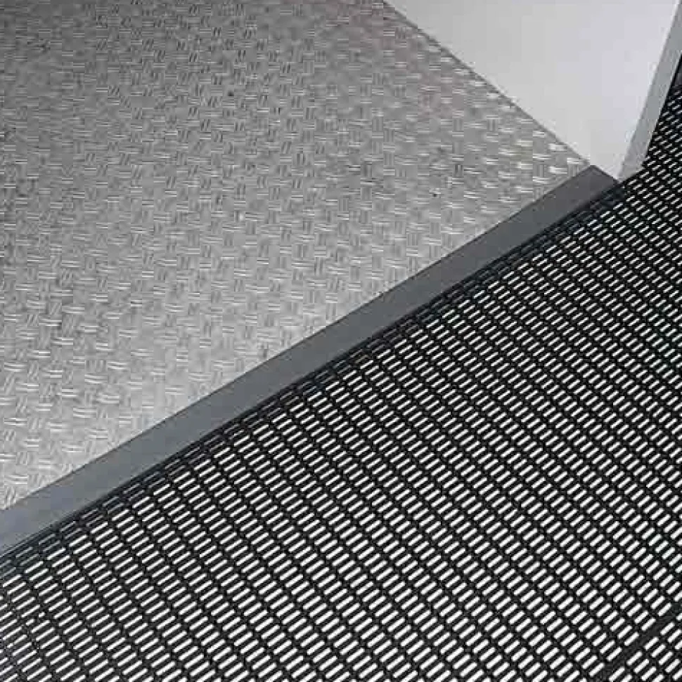 Heronair Industrial Matting 2 x 33 ft Roll