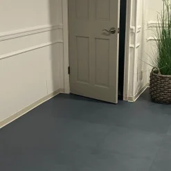 Leather PVC Floor Tile Black or Dark Gray 6 tiles 5 mm x 20x20 Inches