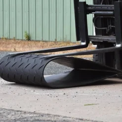 Mat-Pak Ground Protection Diamond Black - 12 Mats Kit 1/2 Inch x 3x8 Ft.