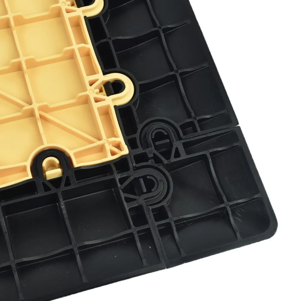 Max Tile Corner