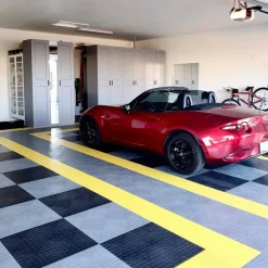 RaceDeck CircleTrac Garage Floor Tiles 1/2 Inch x 1x1 Ft.