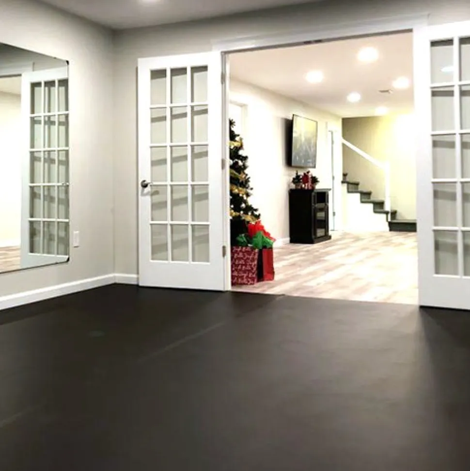 Rosco Adagio Marley Dance Floor Black 5.25 Ft. x 8 Ft.