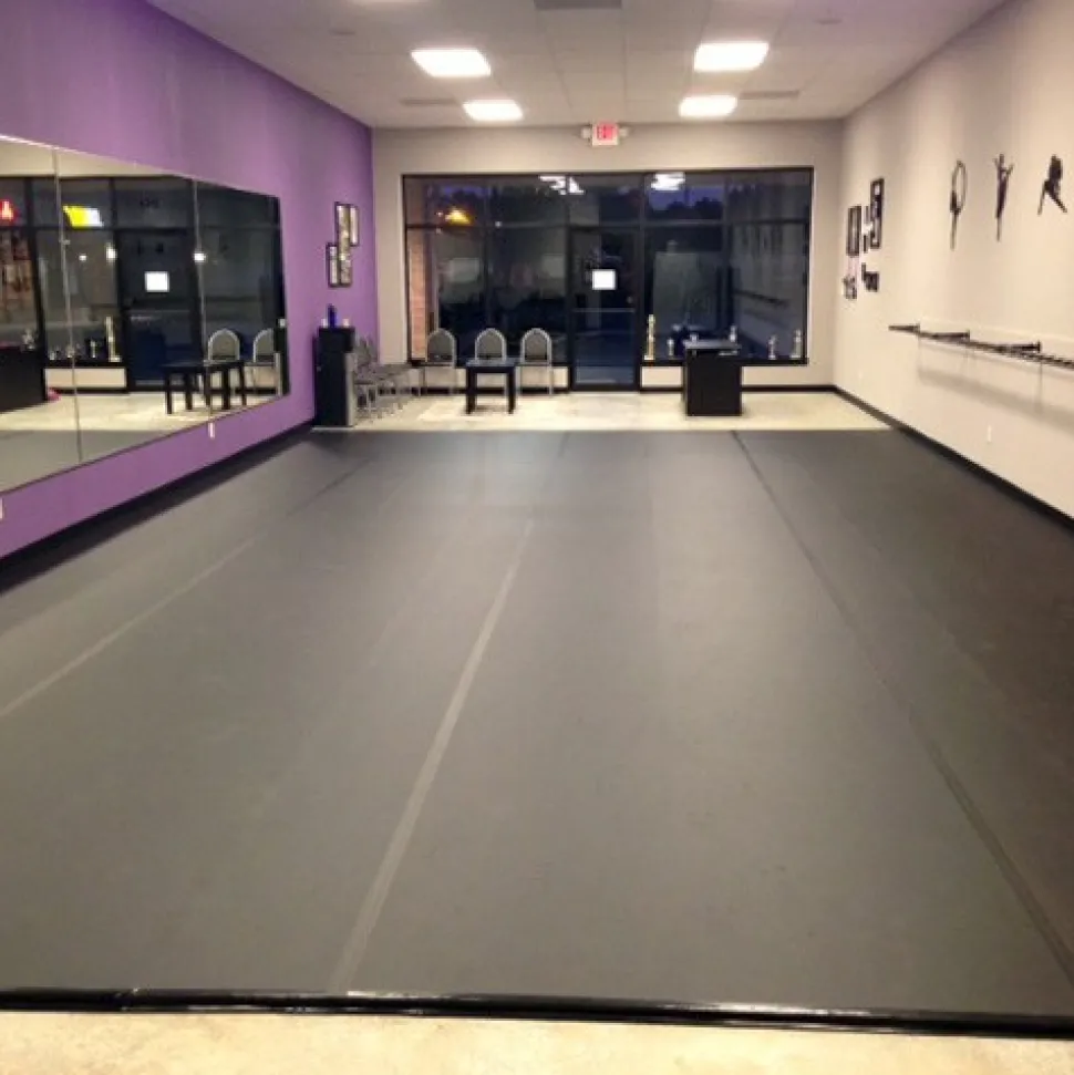 Rosco Adagio Marley Full Roll 5.25 Ft. x 101 Ft.