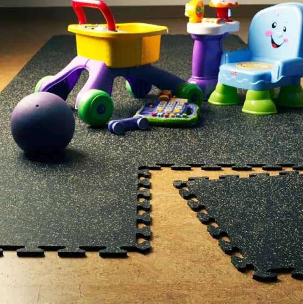 Rubber Tile Interlocking Sport 10% Light Gray 3/8 Inch x 2x2 Ft.
