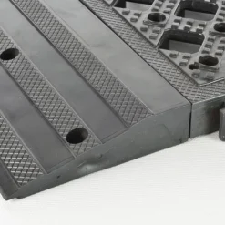Safety Matta Perforated Black 1 Inch x 20x20 Inches