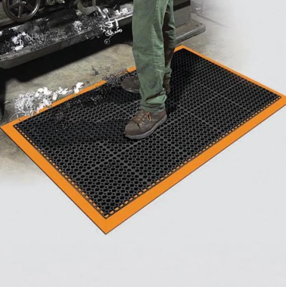 Safety TruTread Perforated Fatigue Mat 4-Sided 28x40 Inches
