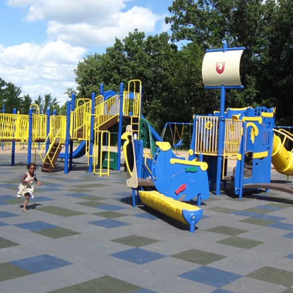 Sterling Playground Tile 35% Premium Colors 5 Inch x 2x2 Ft.