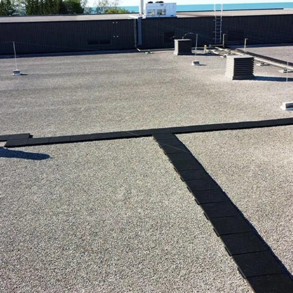 Sterling Walkway Pad Roof Top Black 2 Inch x 2x2 Ft.