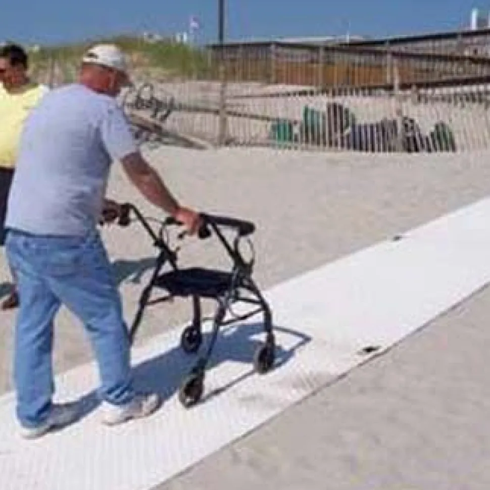 VersaMats Diamond Tread Clear 1/2 Inch x 2x8 Ft.