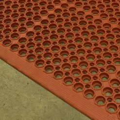 VIP Topdek Senior Red Mat 36x59.5 Inches
