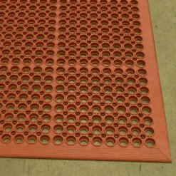 VIP Topdek Senior Red Mat 36x59.5 Inches