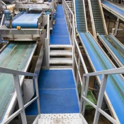 Vynagrip Heavy Duty Industrial Matting Colors 3 x 33 ft Roll