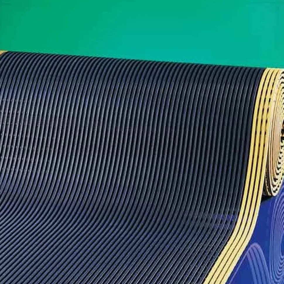Vynagrip Plus Heavy Duty Industrial Matting 3 x 33 ft Roll