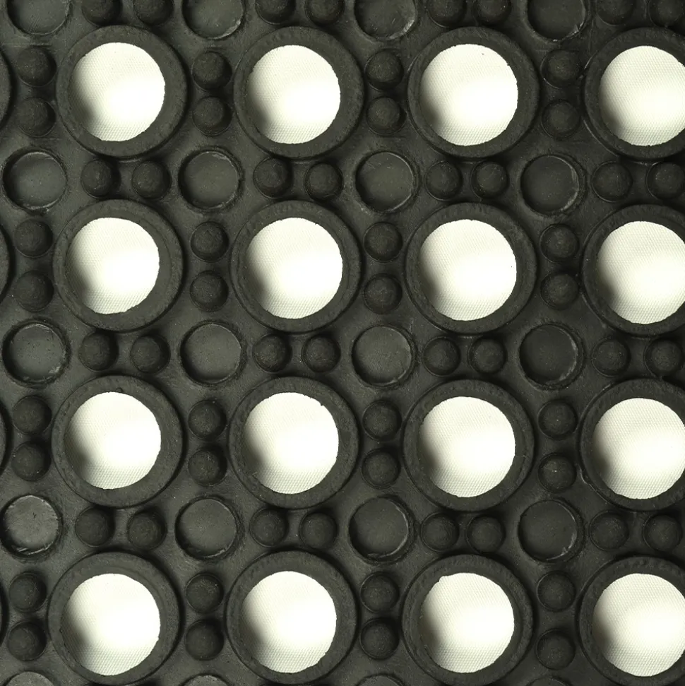 Wash Rack Classic Interlocking Mat 1/2 Inch x 3x3 Ft.