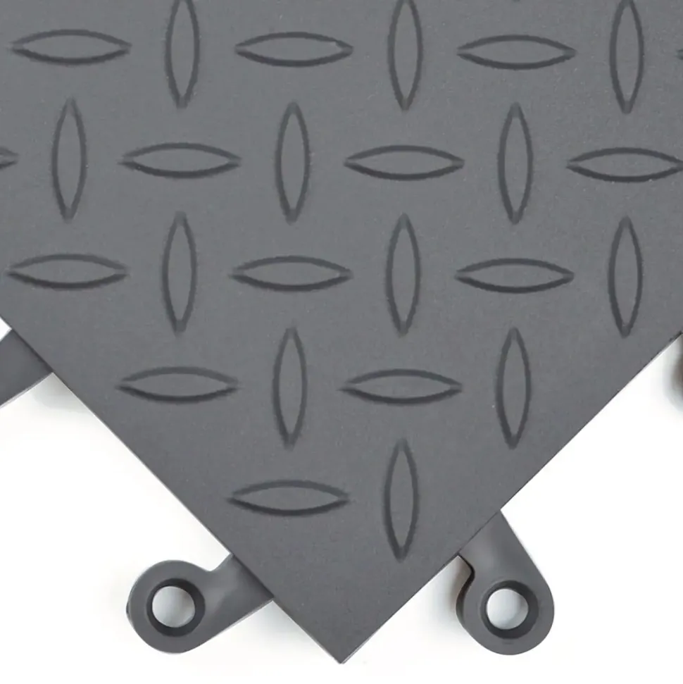 Wearwell ErgoDeck Diamond Plate GP Tile 7/8 Inch x 18x18 Inches Case of 10