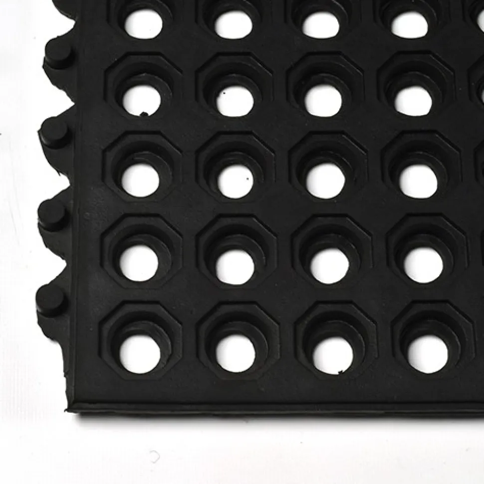 Wearwell 24/Seven GR Perforated 3x3 Ft Mat
